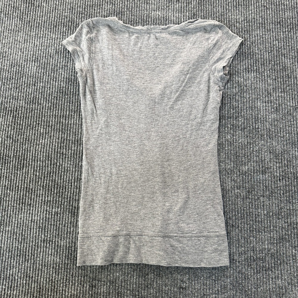 Aeropostale Womens V Neck Graphic Tee XS Gray Floral Cotton Modal Blend - Picture 2 of 7